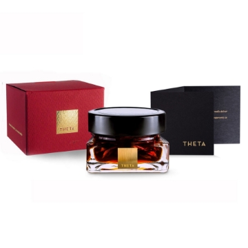 Honey with Edible Rose Petals  Honey with Edible Rose Petals