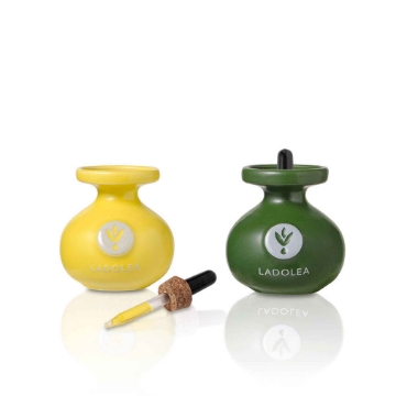 Extra Virgin Olive Oil with Lemon & Oregano 2 x 80ml LADOLEA Extra Virgin Olive Oil with Lemon & Oregano 2 x 80ml LADOLEA